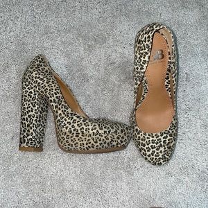 Gianni Bini Leopard Platform Heels